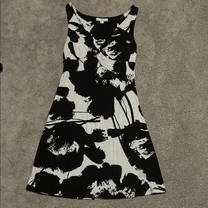 Lucy & Laurel Black and White Floral Mini Dress